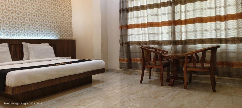 Hotel Kushala Executive Inn Thane Rum bild