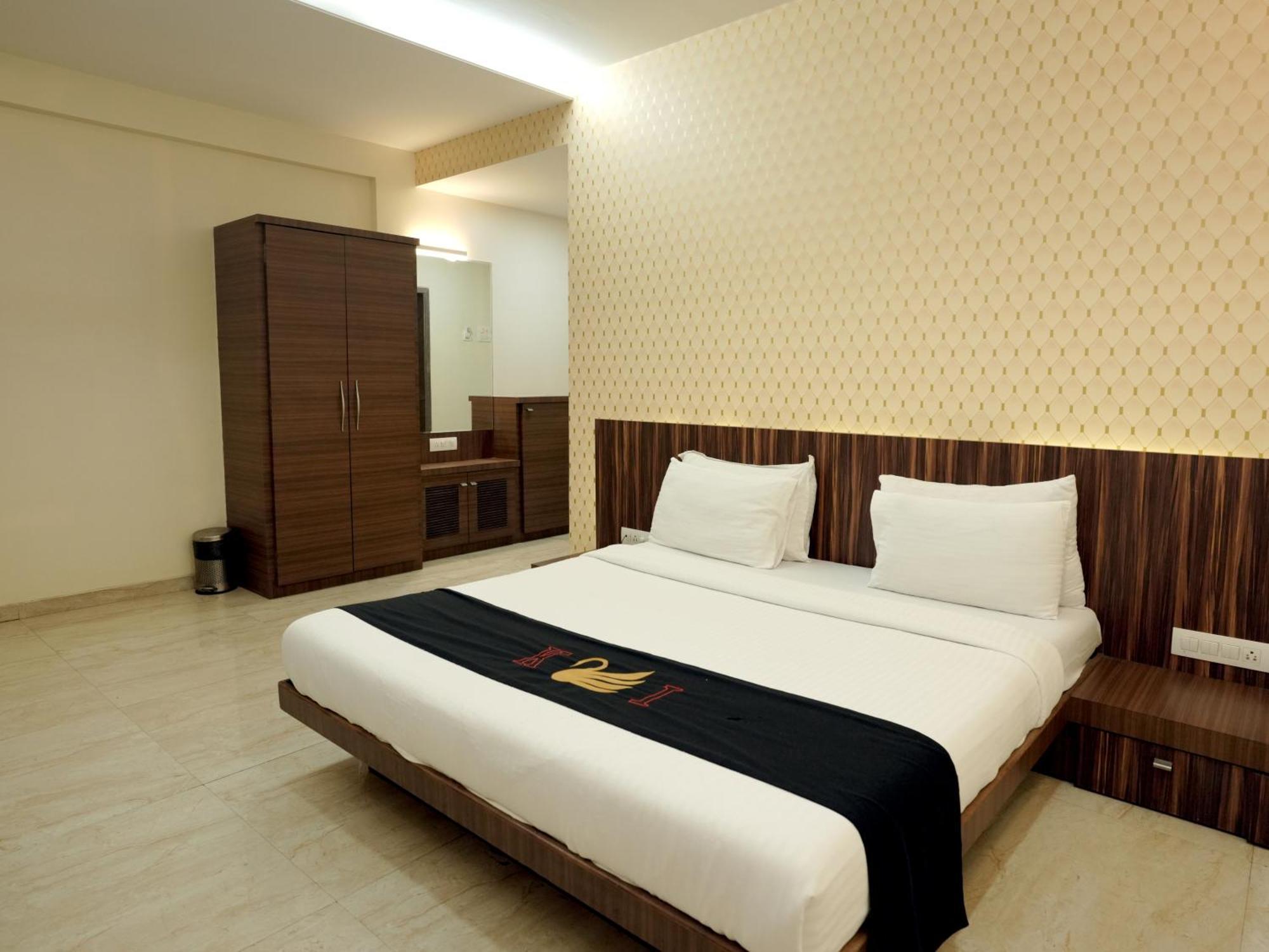 Hotel Kushala Executive Inn Thane Exteriör bild
