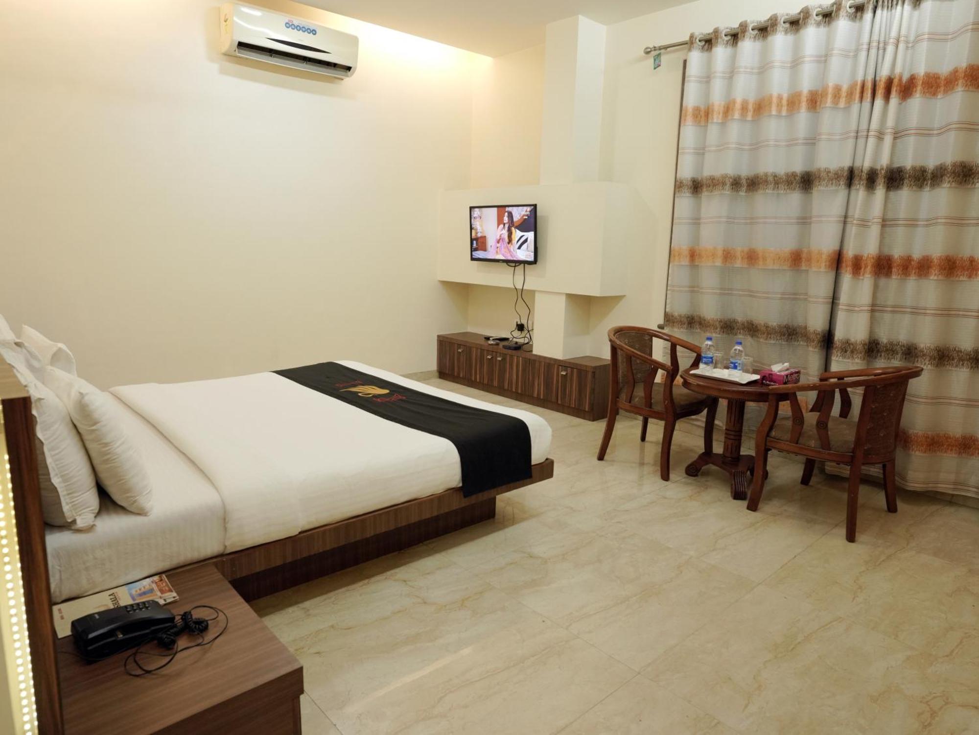 Hotel Kushala Executive Inn Thane Exteriör bild